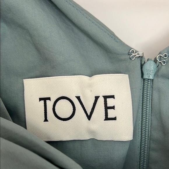 Tove Bea Dress - Picture 4 of 6